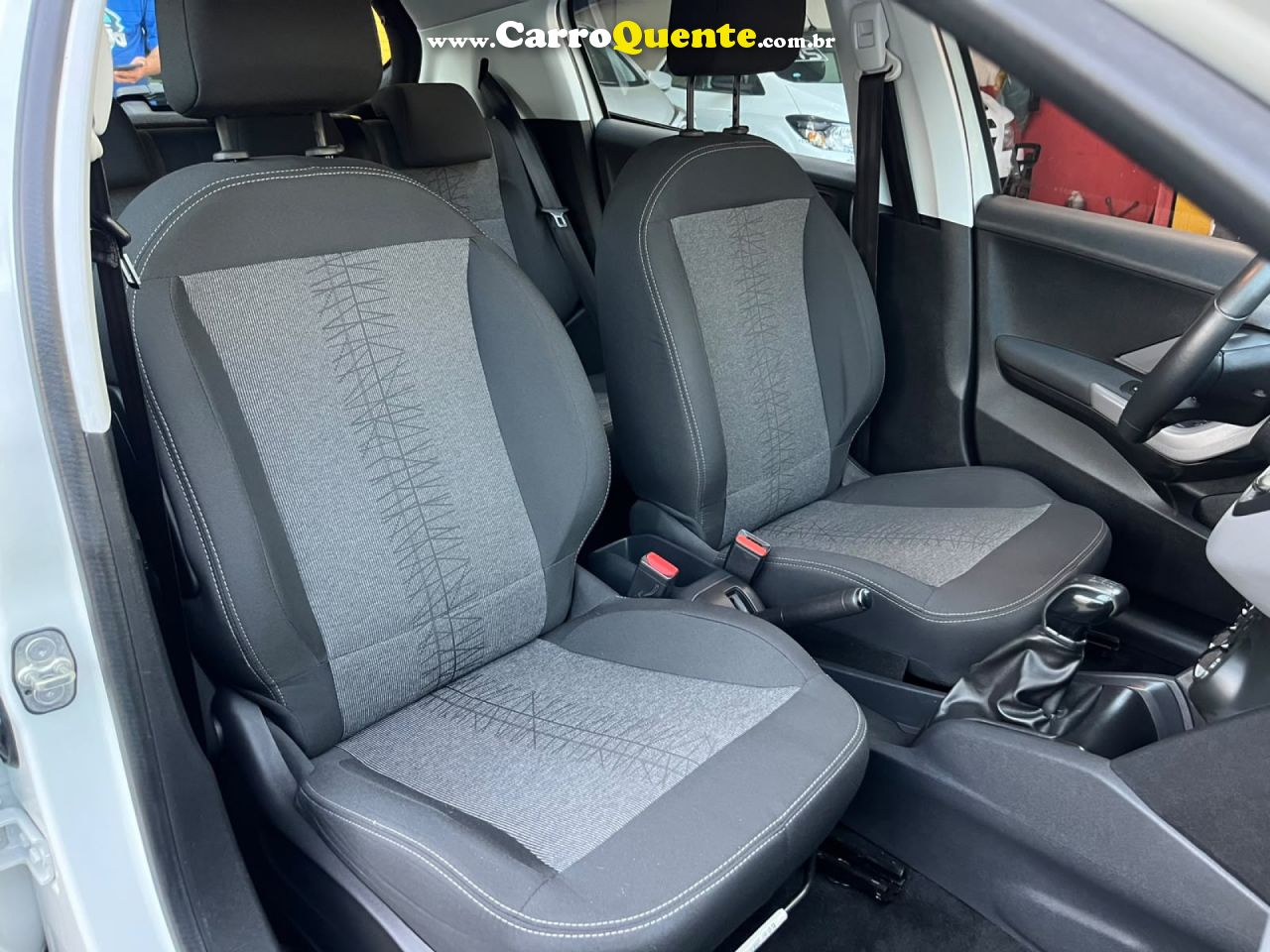 PEUGEOT   208 ACTIVE PACK 1.2 FLEX 12V 5P MEC.   PRATA 2018 1.2 FLEX - Loja