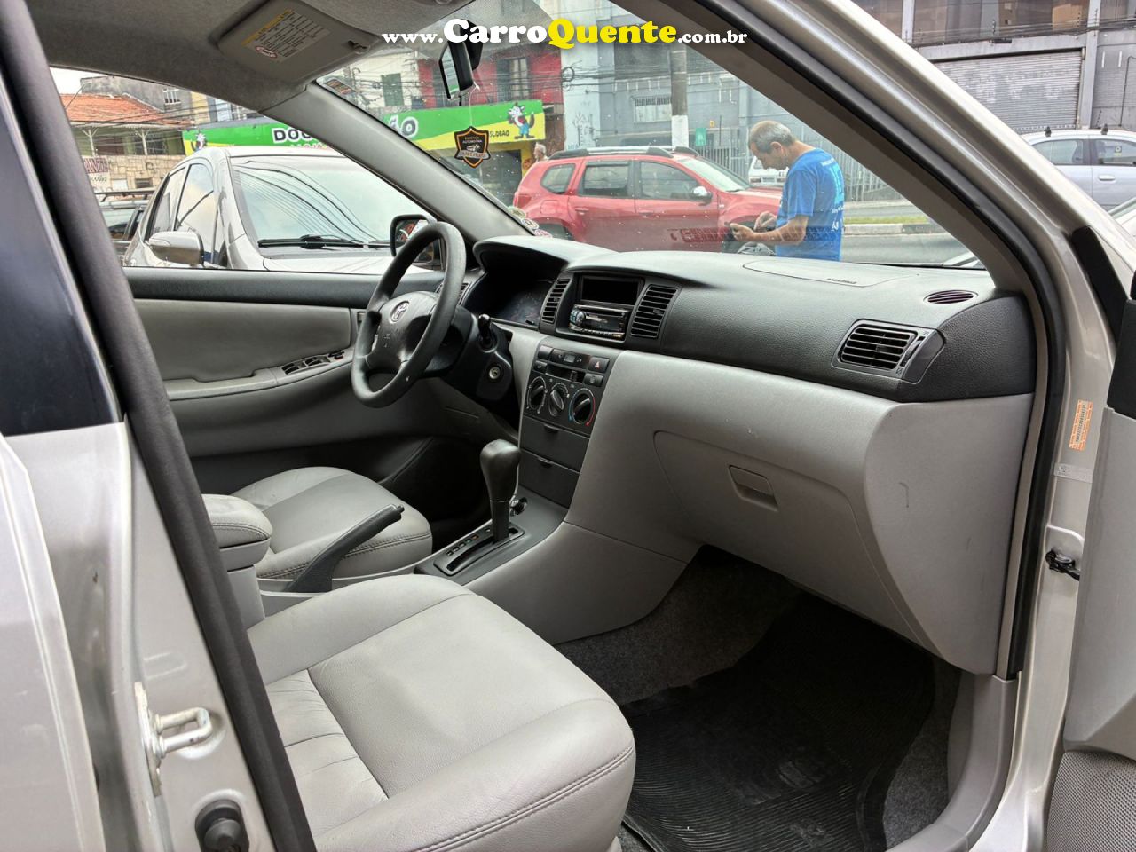 TOYOTA   COROLLA XEI 1.81.8 FLEX 16V AUT.   PRATA 2003 1.8 FLEX - Loja