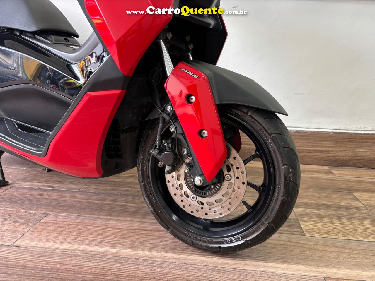 YAMAHA    NMAX 160   VERMELHO 2025 160 GASOLINA - Loja