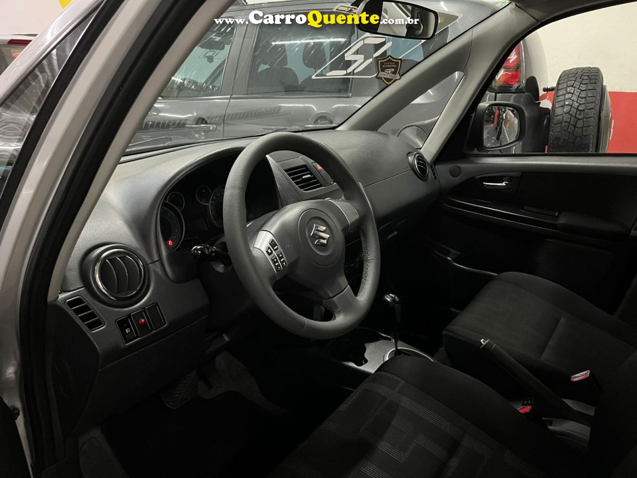 SUZUKI   SX4 2.0 16V 145CV 4WD 5P AUT.   PRATA 2012 2.0 GASOLINA - Loja