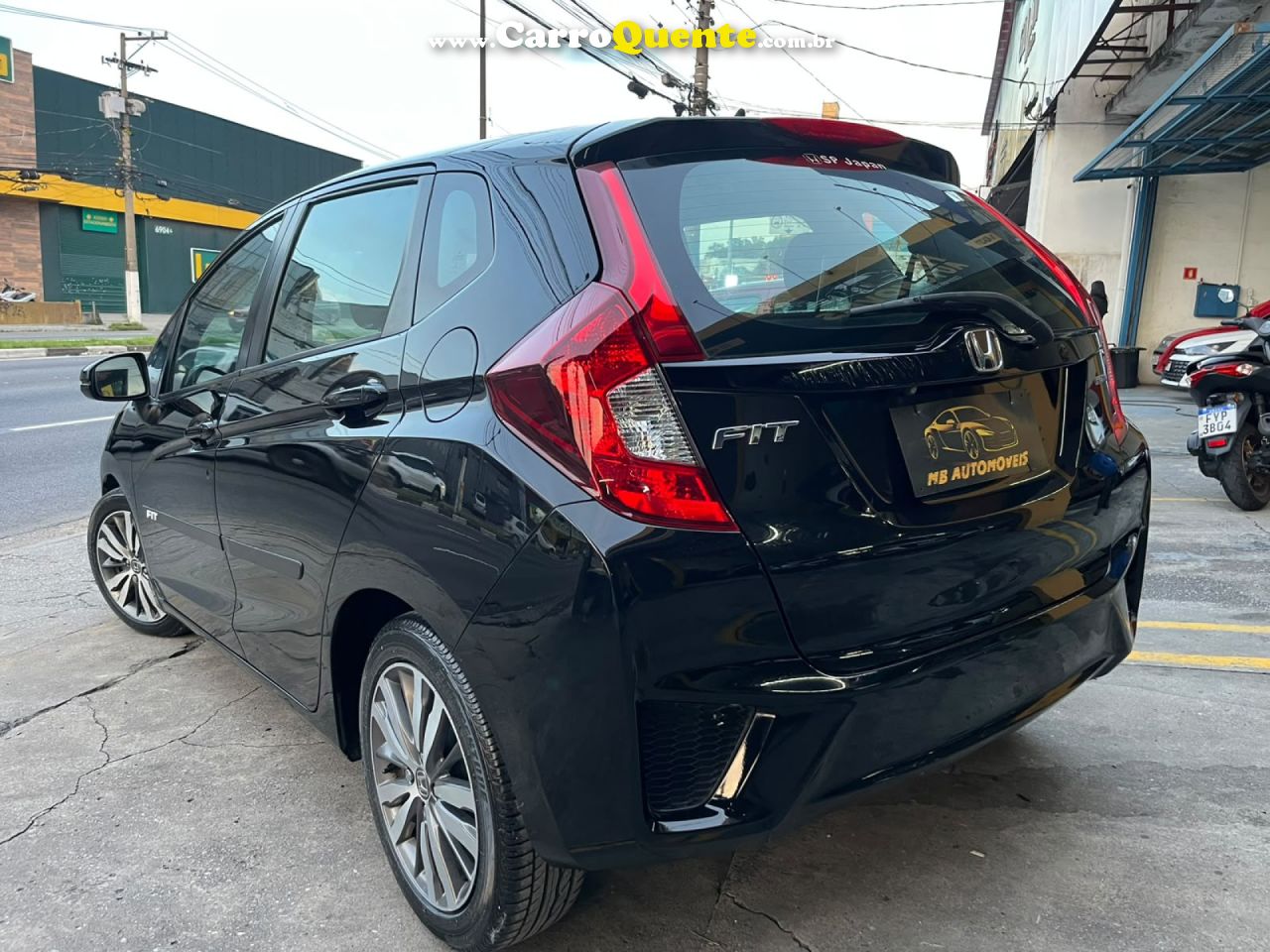 HONDA   FIT EXSEX 1.5 FLEXFLEXONE 16V 5P AUT.   PRETO 2015 1.5 GASOLINA - Loja