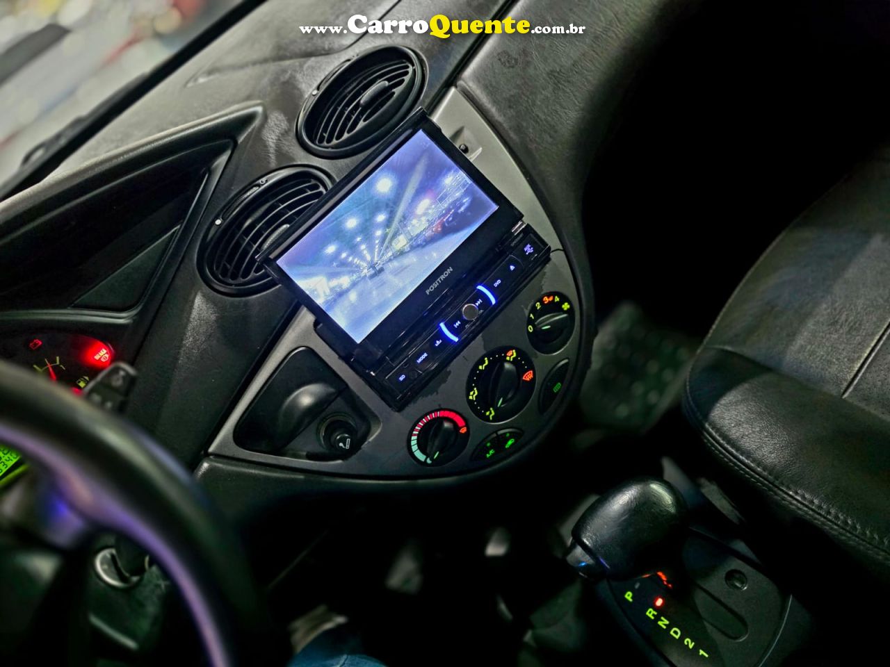 FORD FOCUS 2.0 GLX 16V 2008 - Loja