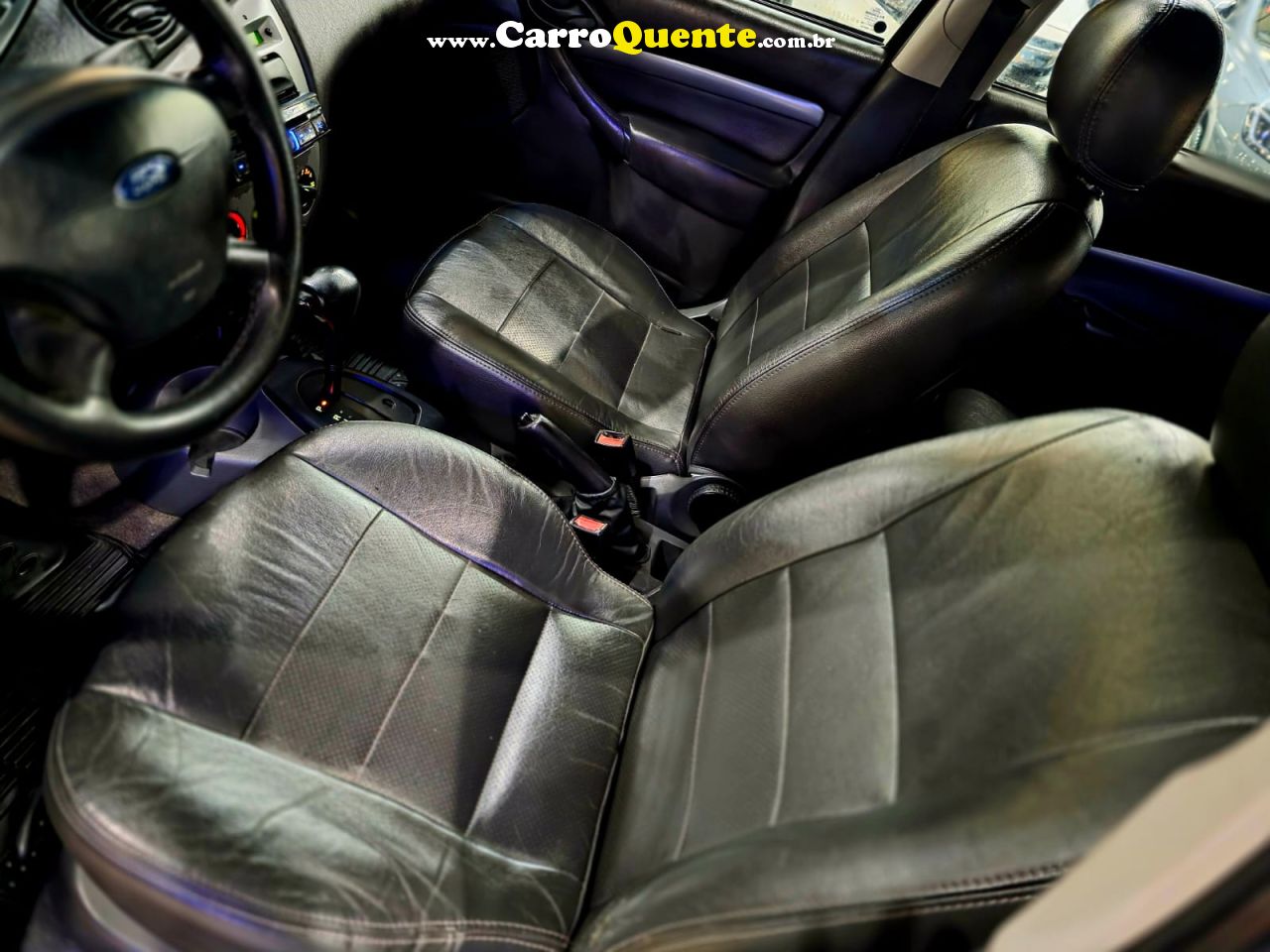 FORD FOCUS 2.0 GLX 16V 2008 - Loja