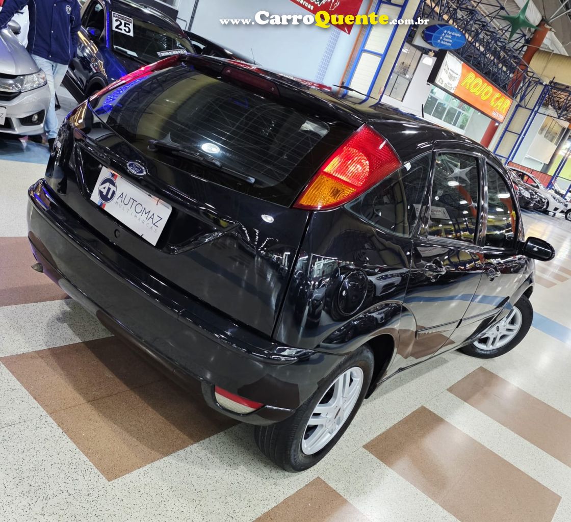FORD FOCUS 2.0 GLX 16V 2008 - Loja
