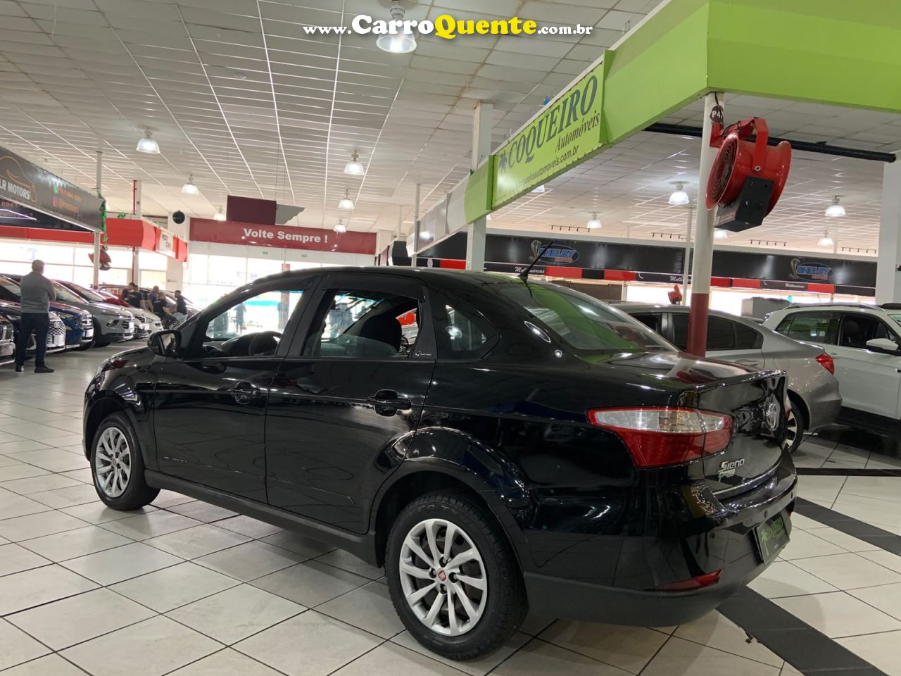 FIAT GRAND SIENA 1.4 MPI ATTRACTIVE 2015 - Loja