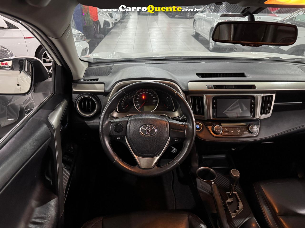 TOYOTA RAV4 2.0 4X4 16V 2014 - Loja