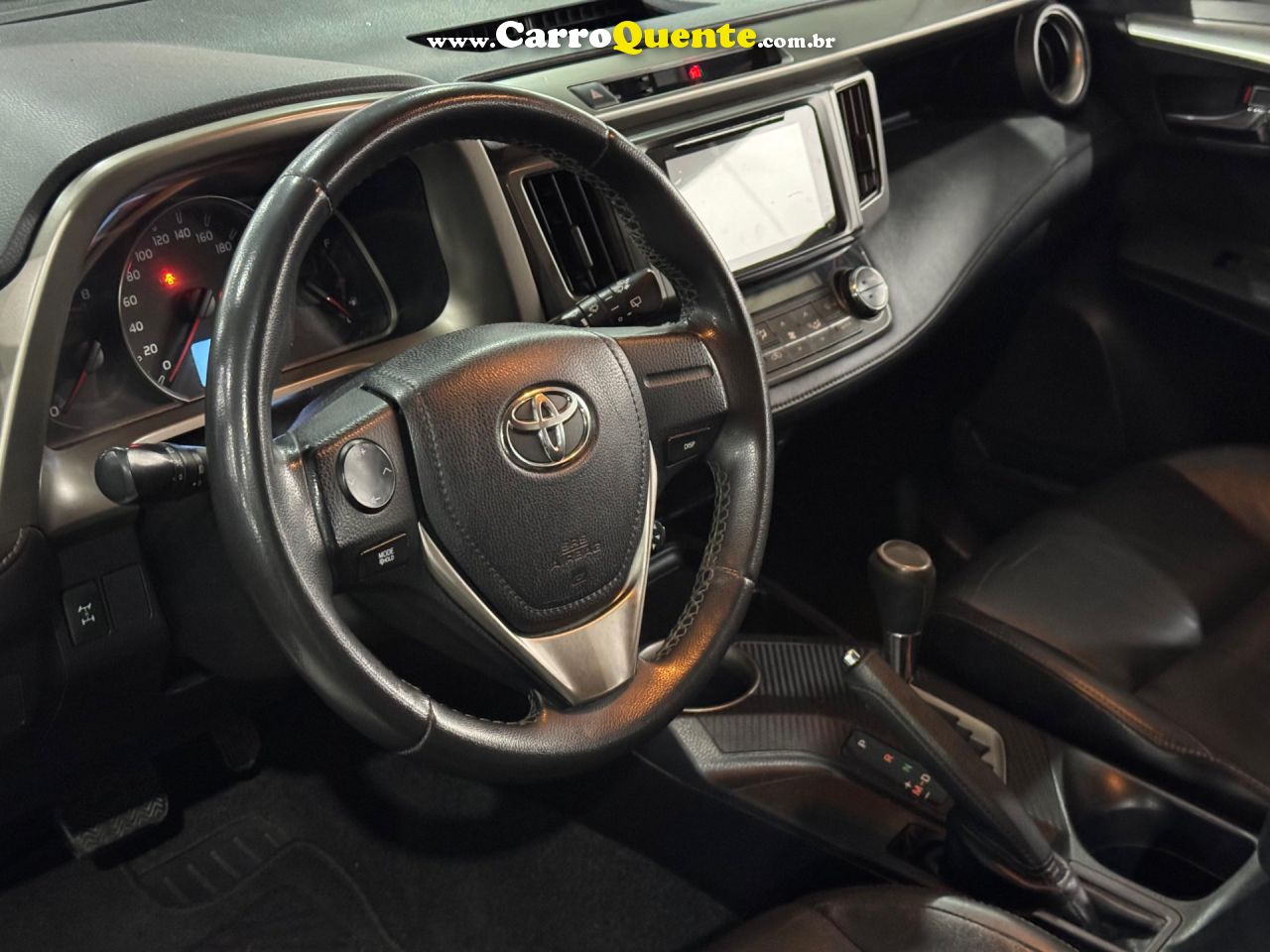 TOYOTA RAV4 2.0 4X4 16V 2014 - Loja