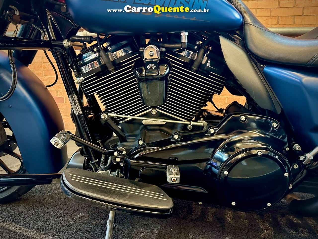 HARLEY-DAVIDSON STREET GLIDE SPECIAL 115TH ANNIVERSARY 2018 - Loja