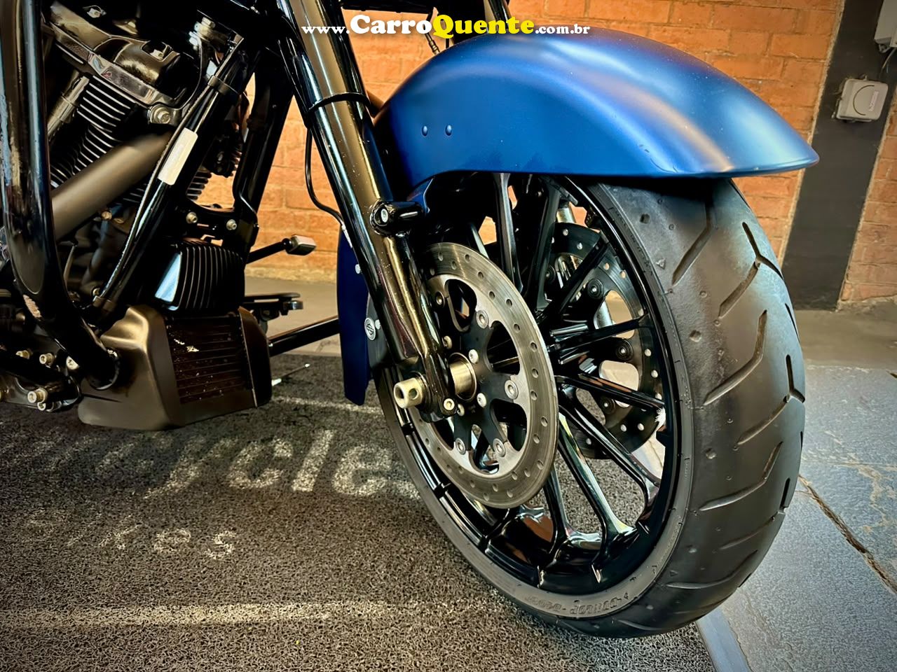 HARLEY-DAVIDSON STREET GLIDE SPECIAL 115TH ANNIVERSARY 2018 - Loja