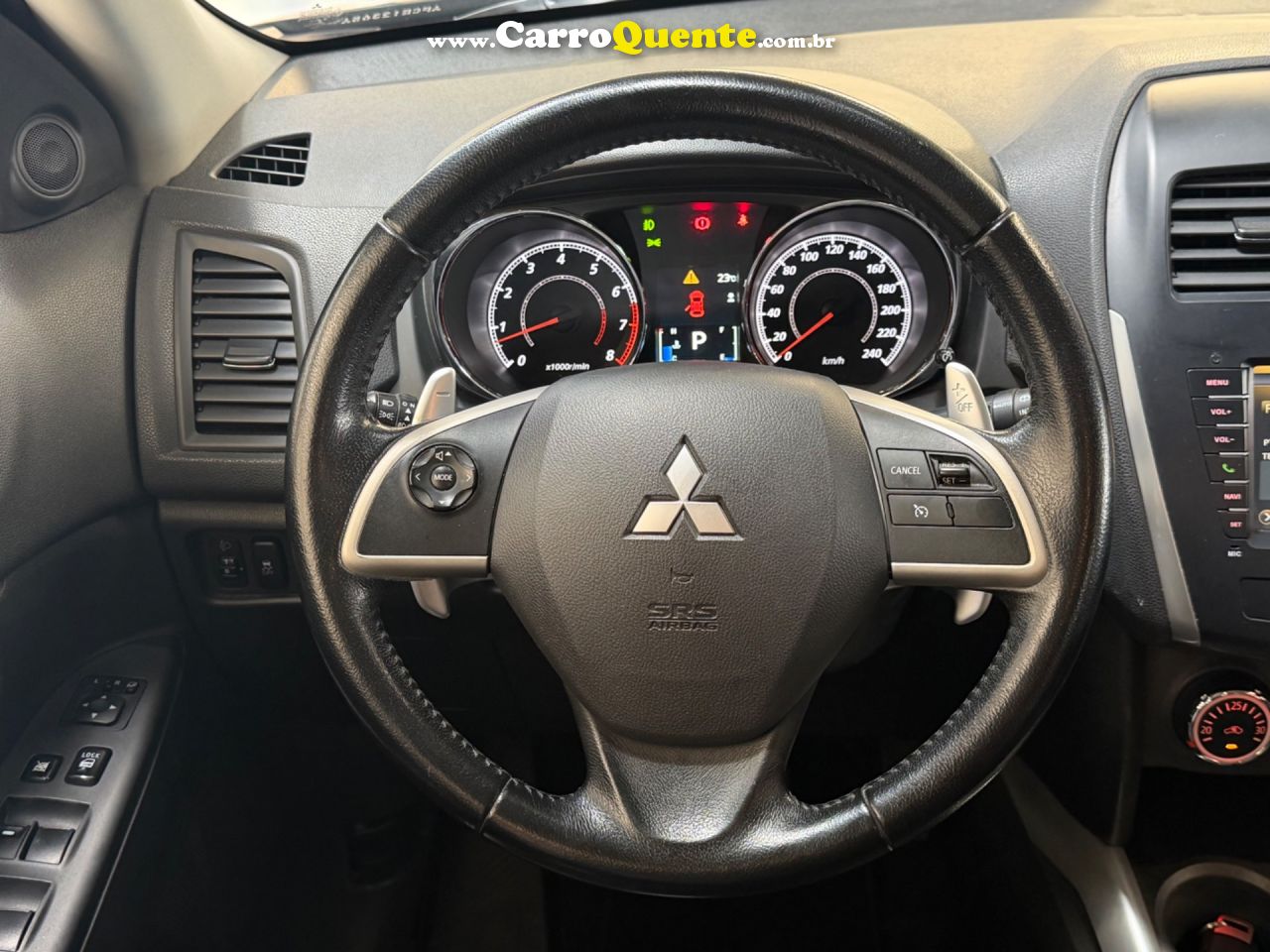 MITSUBISHI ASX 2.0 4WD 16V 2015 - Loja
