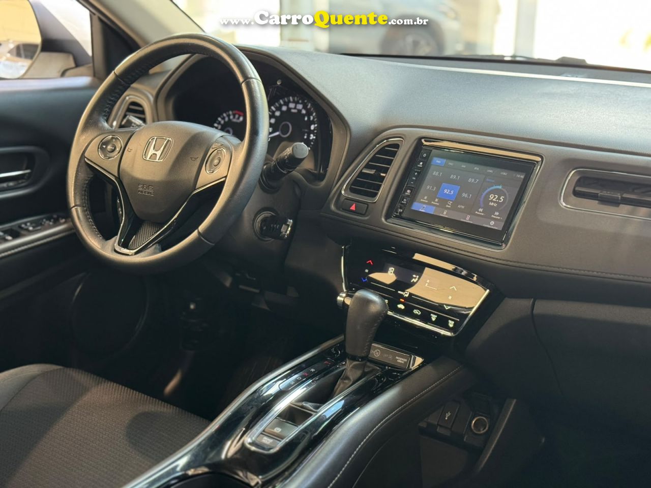 HONDA HR-V 1.8 16V EX 2021 - Loja