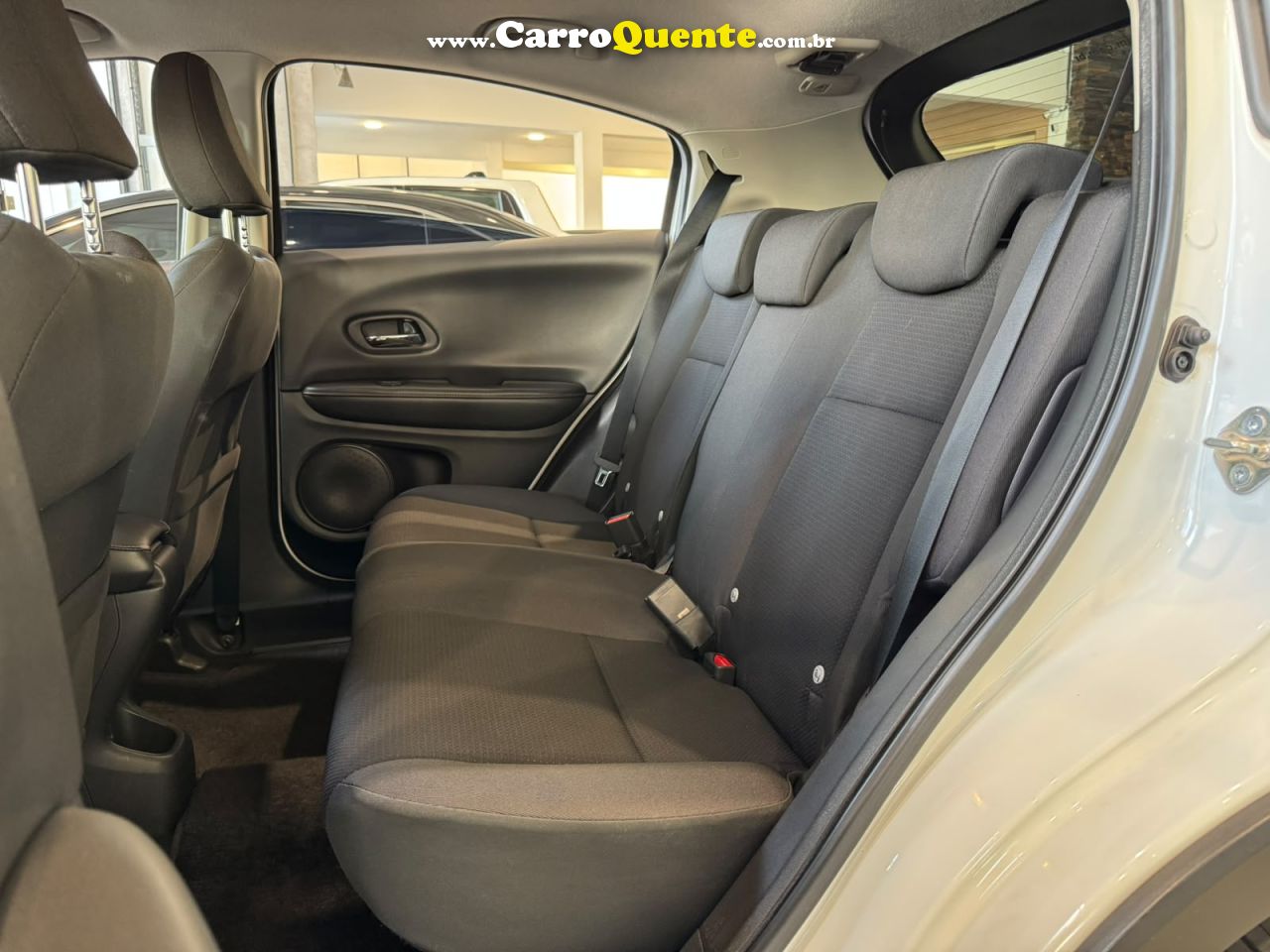HONDA HR-V 1.8 16V EX 2021 - Loja