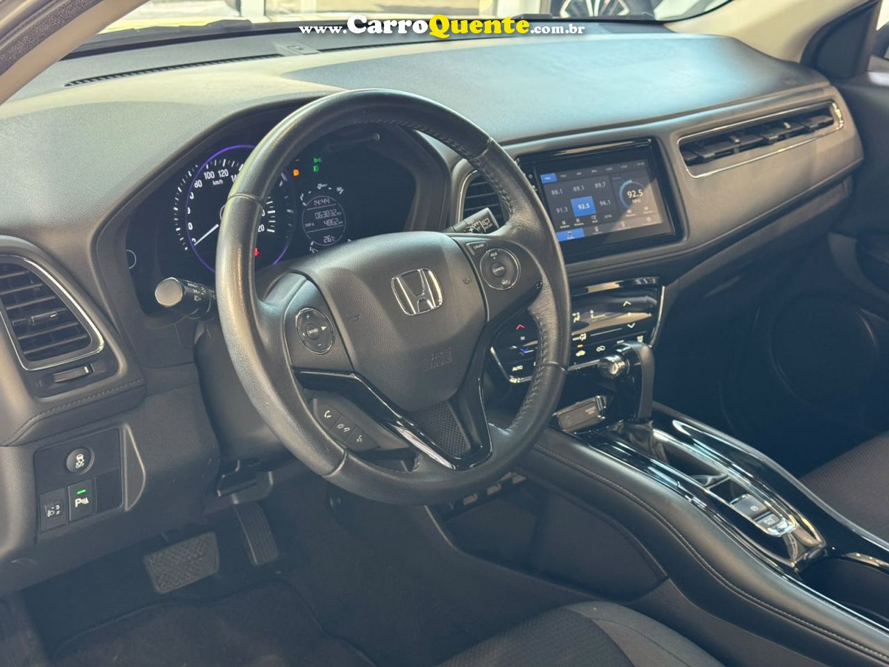 HONDA HR-V 1.8 16V EX 2021 - Loja