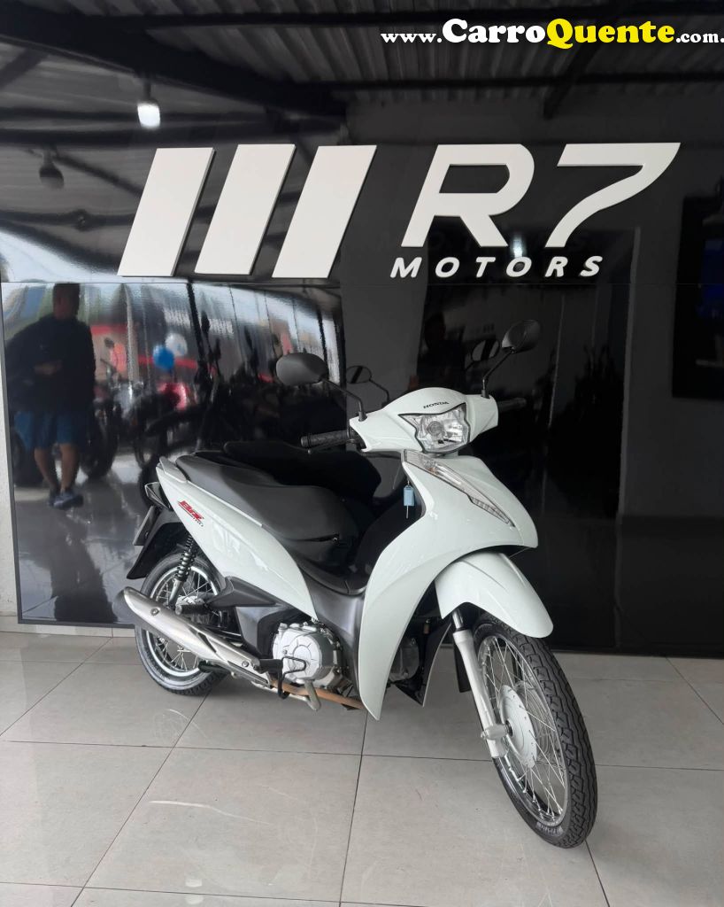 HONDA   BIZ 110I   BRANCO 2024 110 GASOLINA - Loja