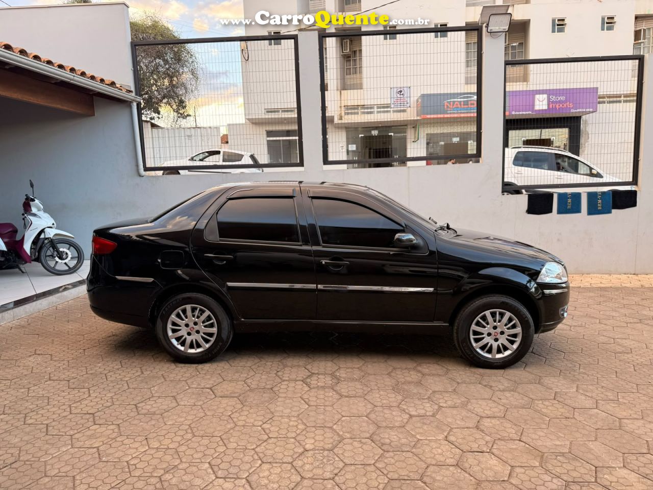FIAT   SIENA EL 1.0 MPI FIRE FLEX 8V 4P   PRETO 2011 1.0 FLEX - Loja