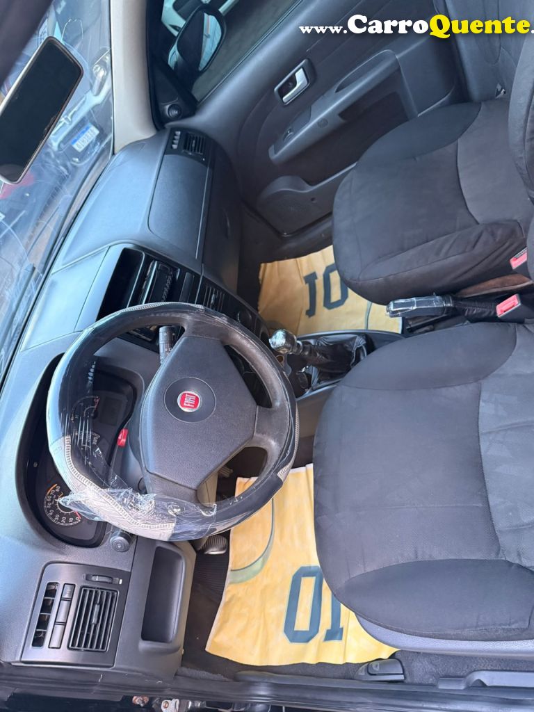 FIAT   SIENA EL 1.0 MPI FIRE FLEX 8V 4P   PRETO 2011 1.0 FLEX - Loja