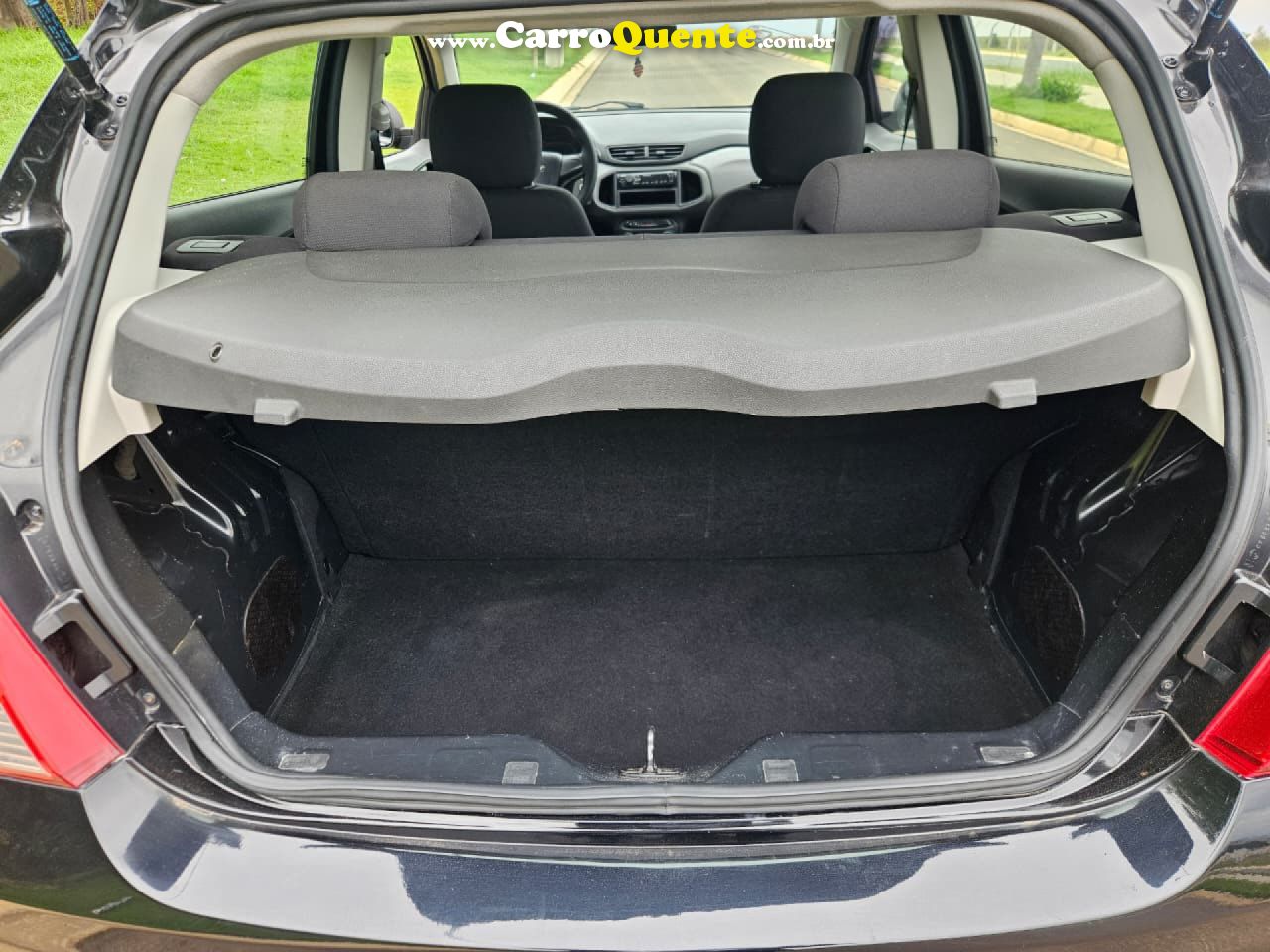 CHEVROLET   ONIX HATCH JOY 1.0 8V FLEX 5P MEC.   PRETO 2018 1.0 FLEX - Loja