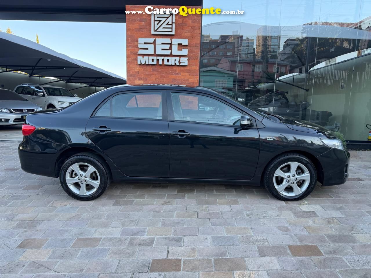 TOYOTA   COROLLA XEI 2.0 FLEX 16V AUT.   PRETO 2013 2.0 FLEX - Loja