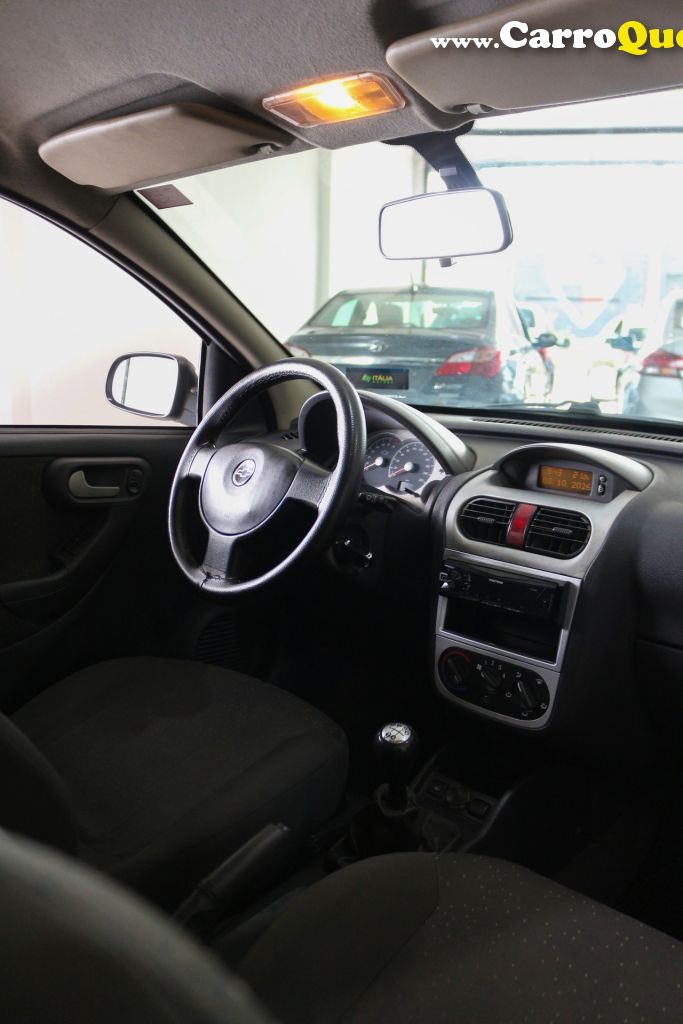 CHEVROLET   CORSA HAT. PREMIUM 1.4 8V ECONOFLEX 5P   CINZA 2010 1.4 FLEX - Loja