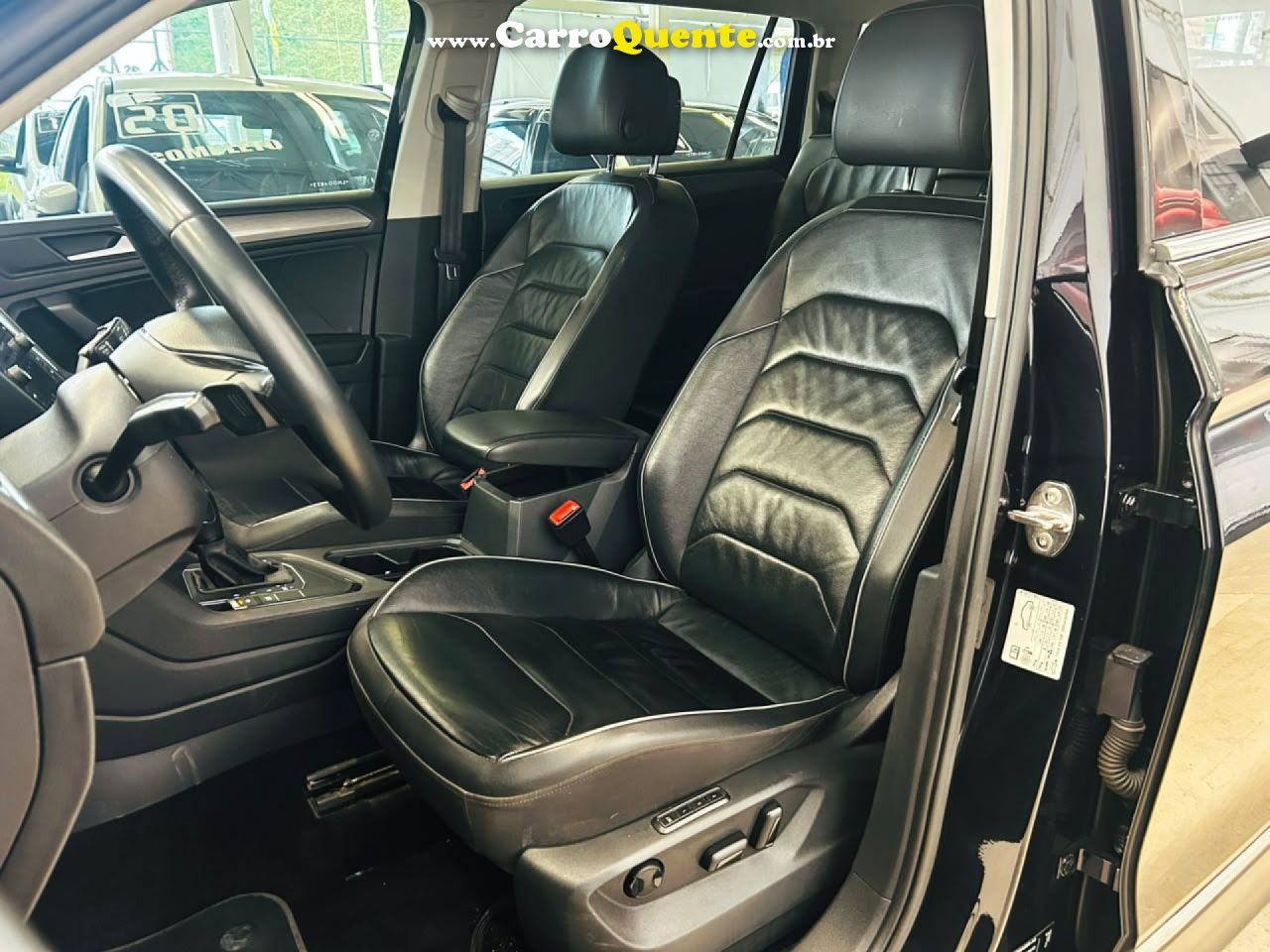 VOLKSWAGEN   TIGUAN ALLSPAC COMF 250 TSI 1.4 FLEX   PRETO 2020 1.4 FLEX - Loja
