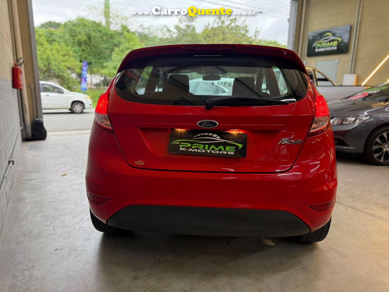 FORD   FIESTA 1.5 16V FLEX MEC. 5P   VERMELHO 2014 1.5 FLEX - Loja