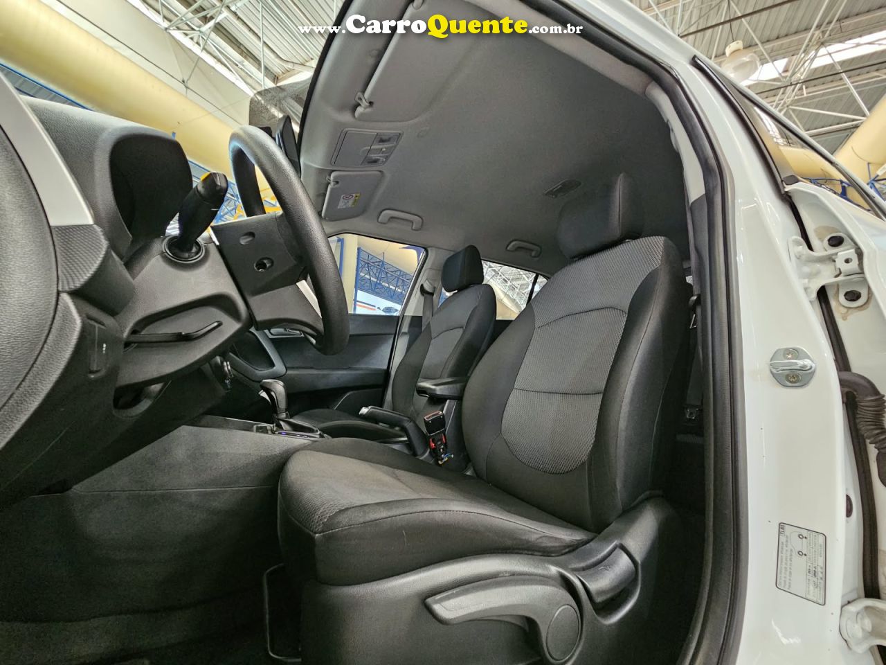 HYUNDAI CRETA 1.6 FLEX ATTITUDE * AUTOMÁTICA * 2019 - Loja