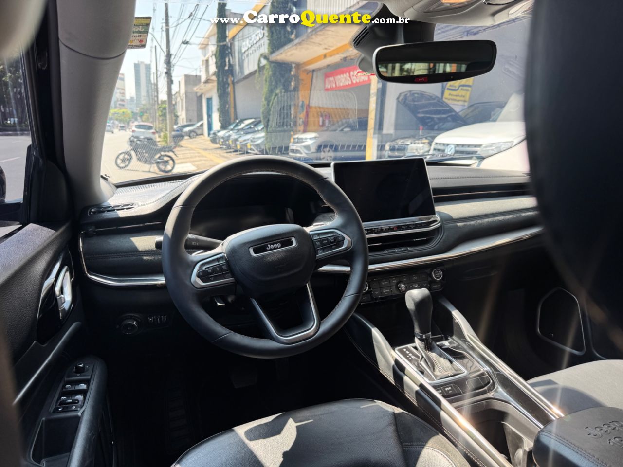 JEEP COMMANDER 1.3 T270 TURBO LIMITED 2025 - Loja