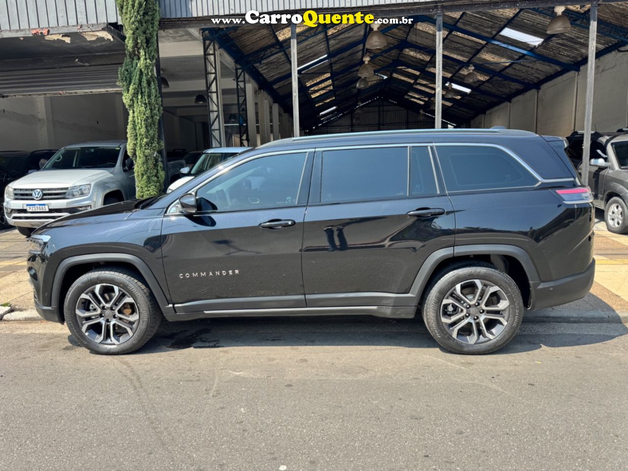 JEEP COMMANDER 1.3 T270 TURBO LIMITED 2025 - Loja