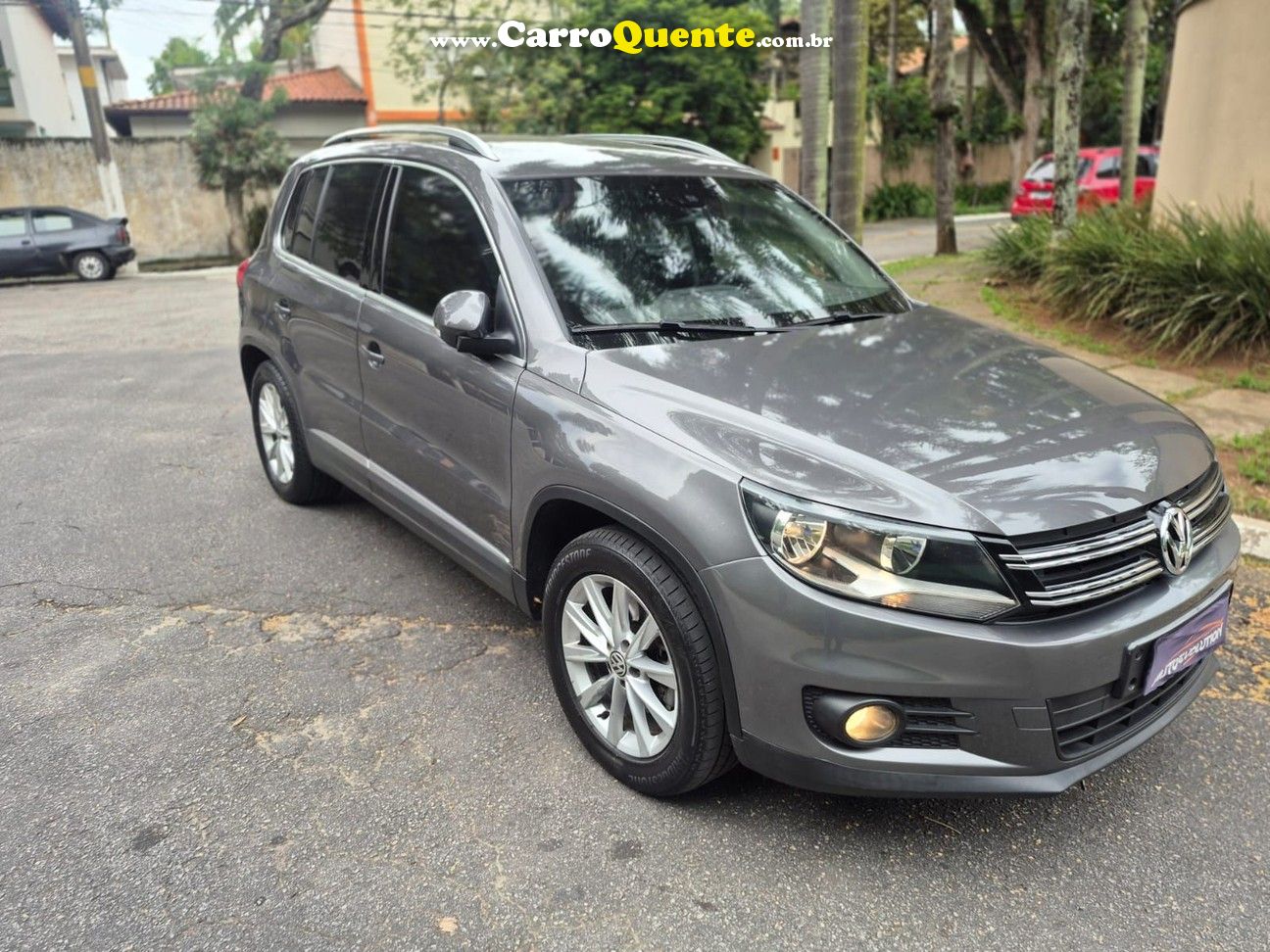 VOLKSWAGEN 2012 - Loja