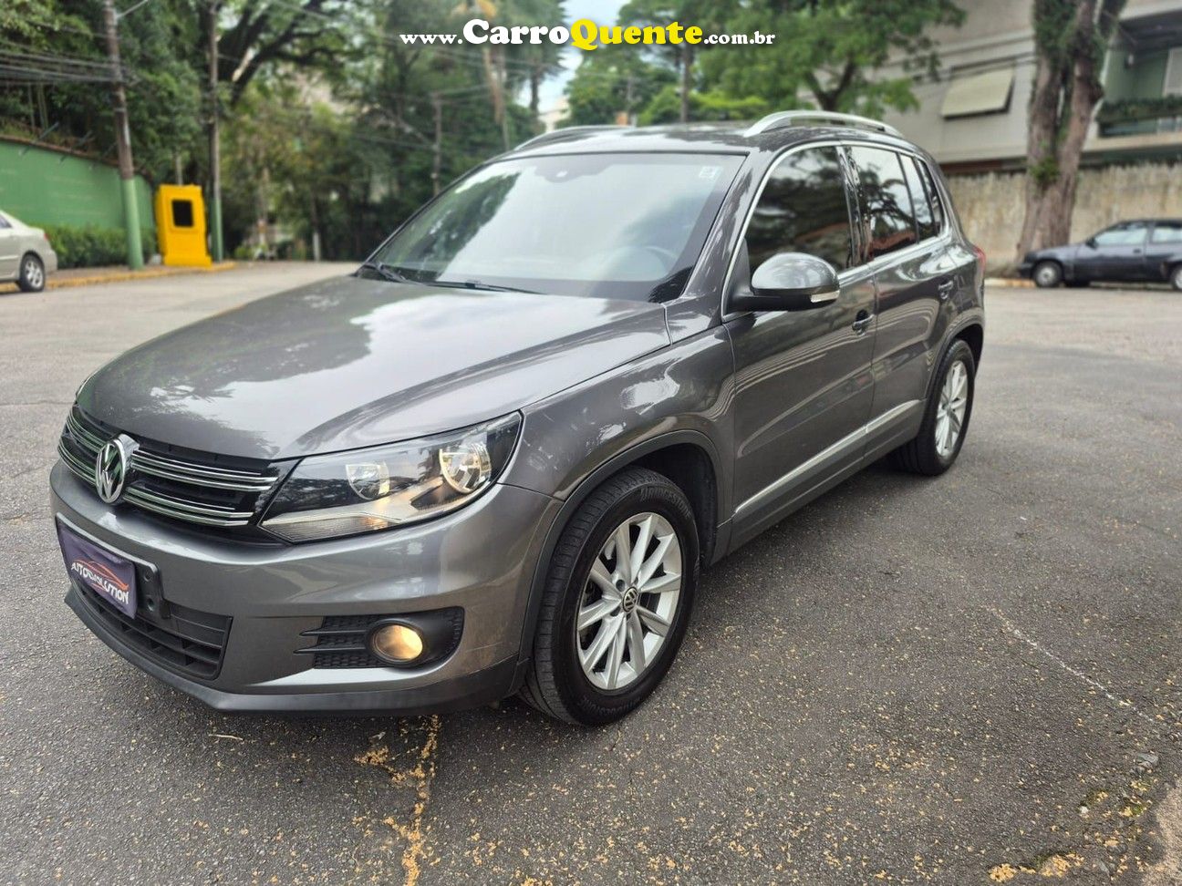VOLKSWAGEN 2012 - Loja
