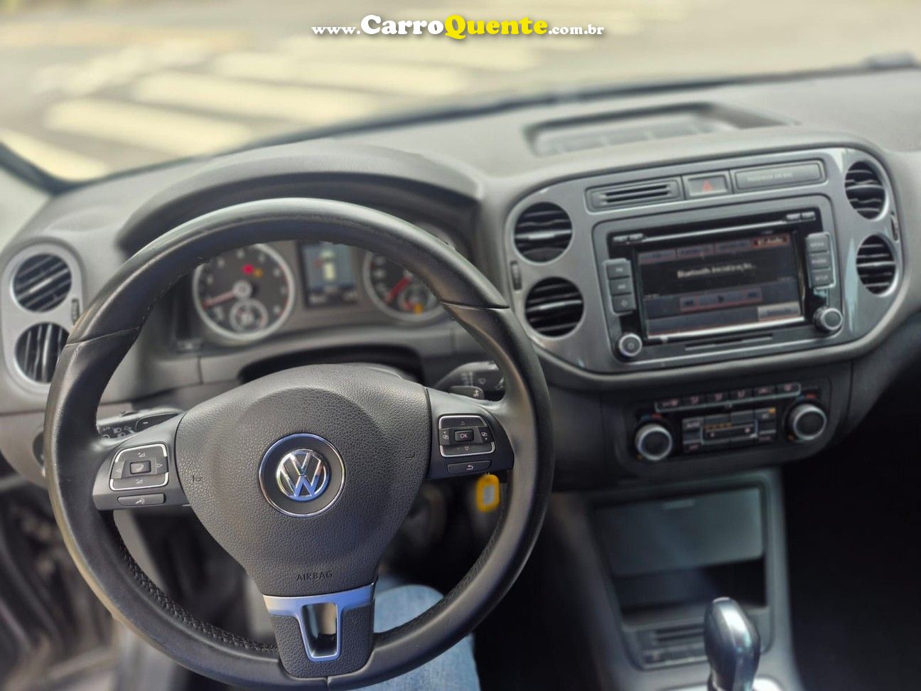 VOLKSWAGEN 2012 - Loja