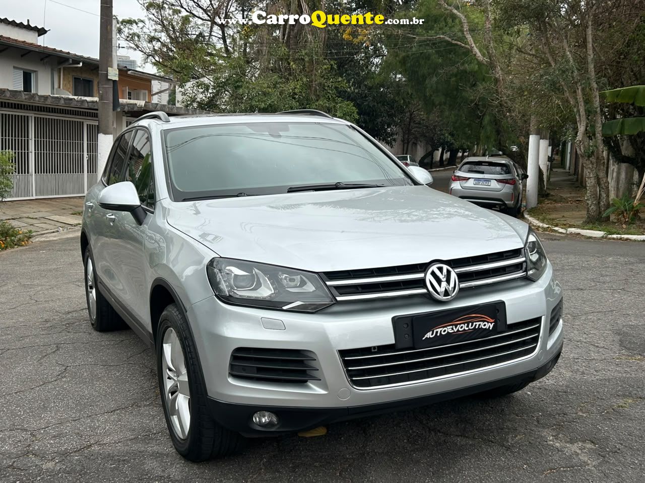 VOLKSWAGEN 2014 - Loja