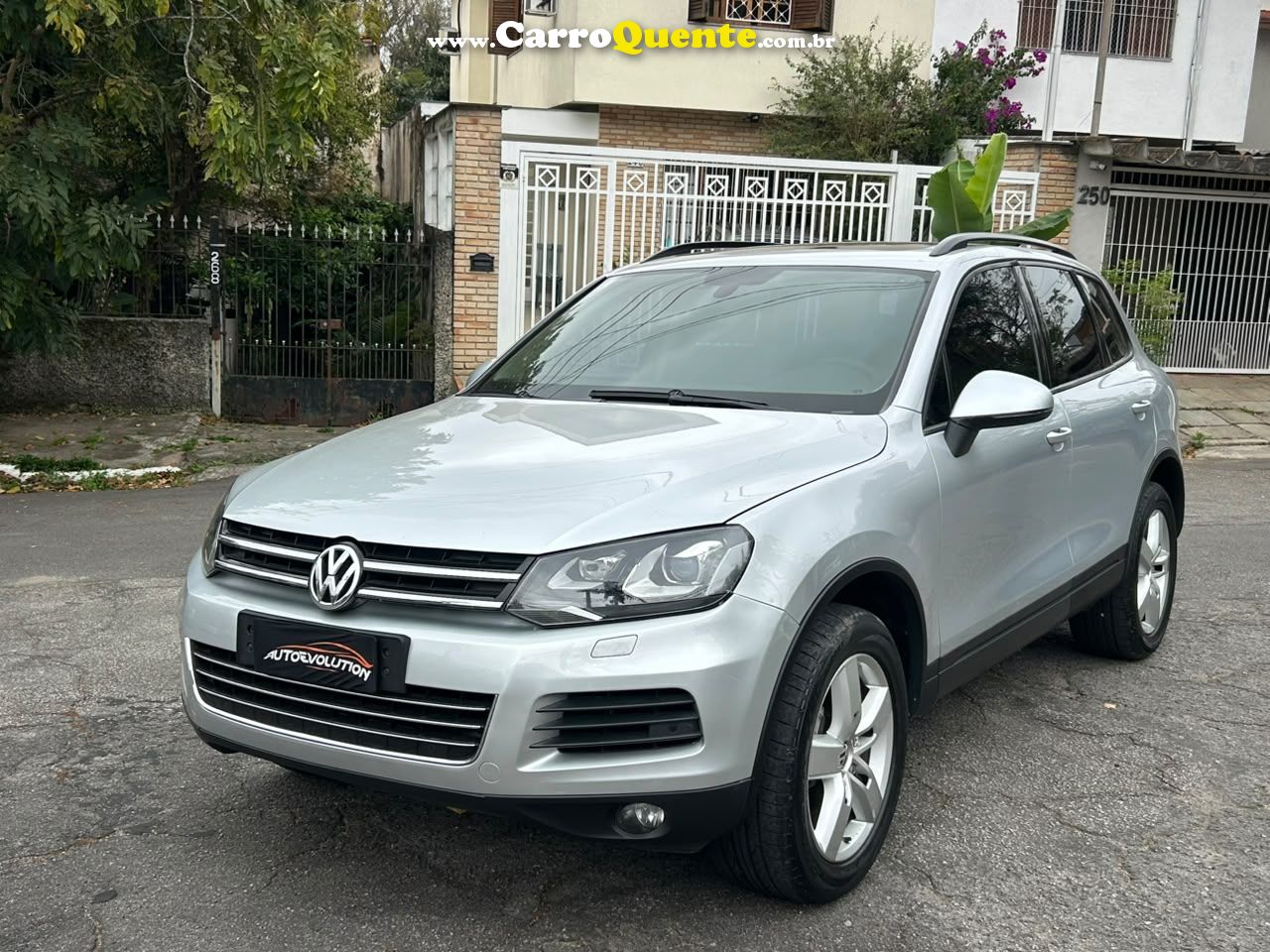 VOLKSWAGEN 2014 - Loja