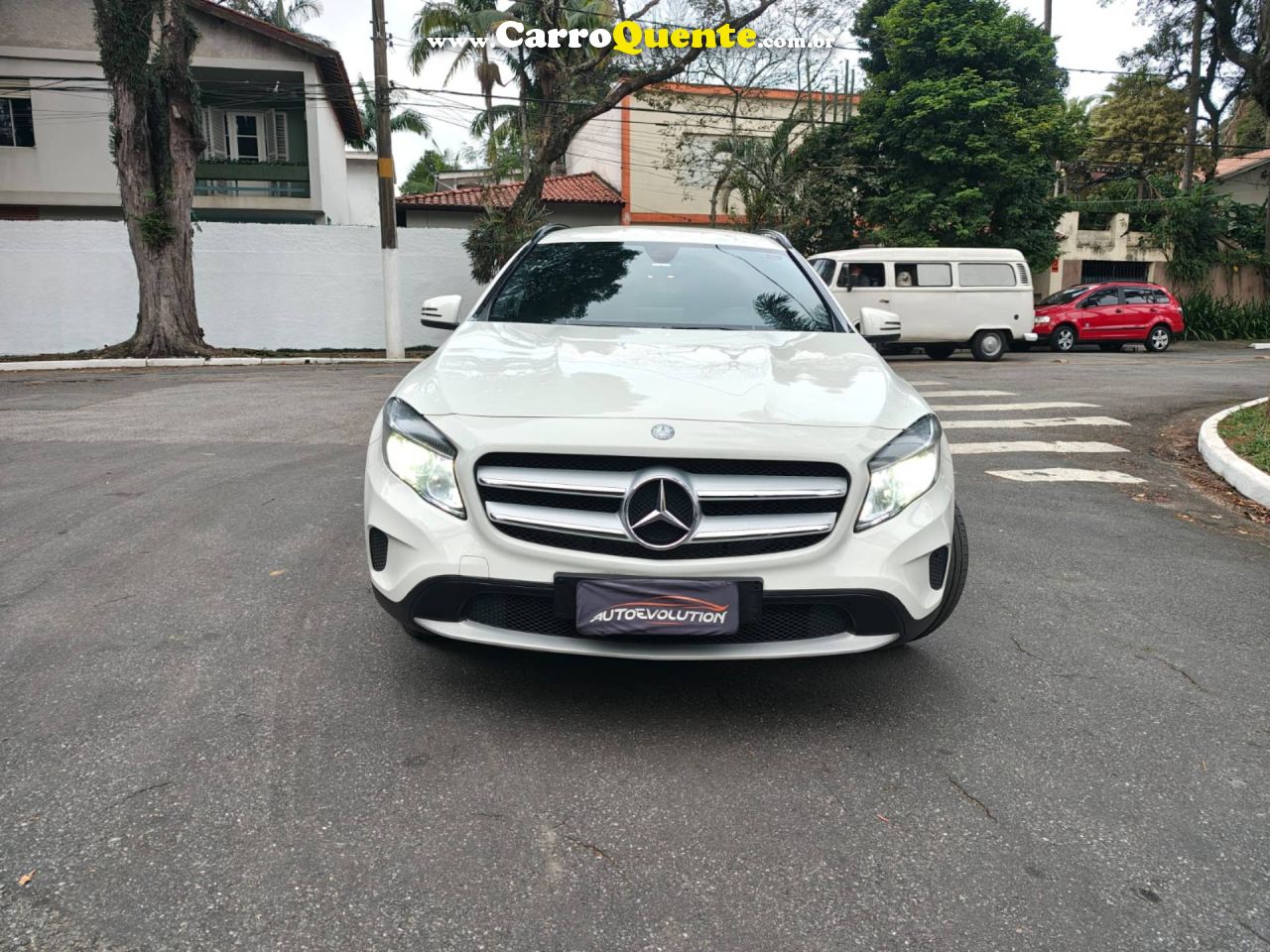 MERCEDES-B 2017 - Loja