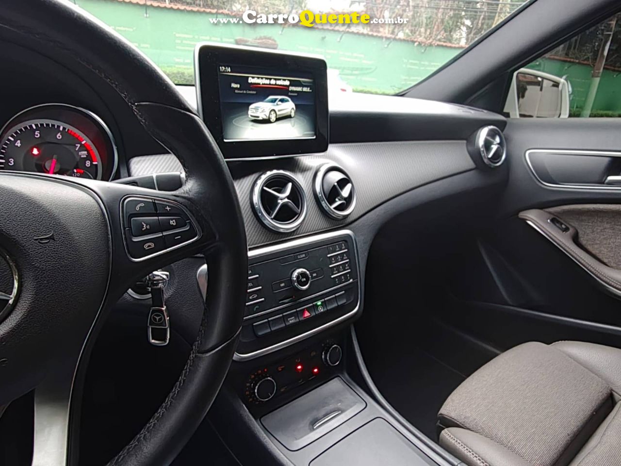 MERCEDES-B 2017 - Loja