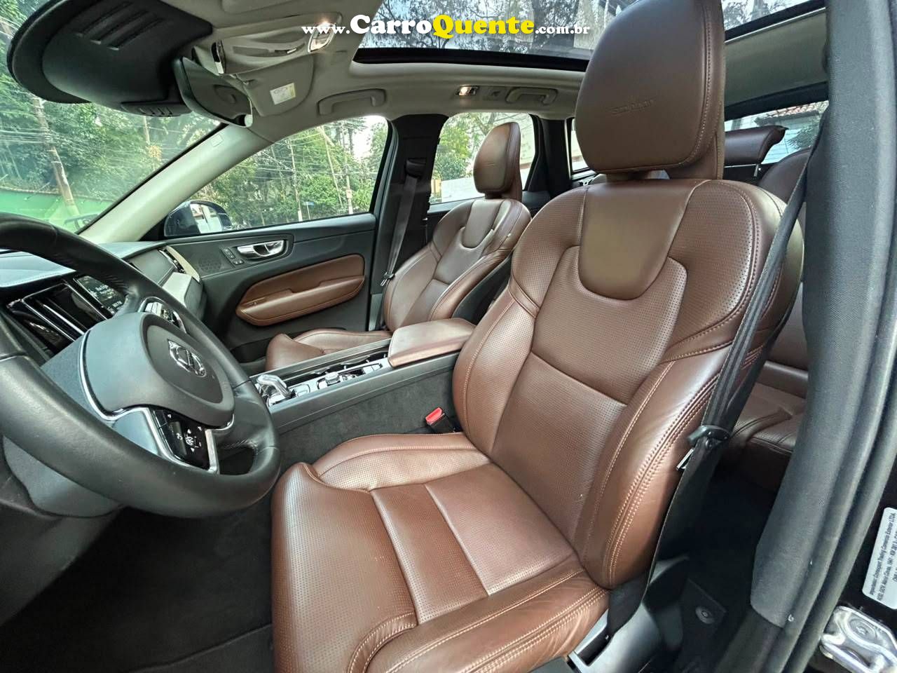 VOLVO XC60 2019 - Loja