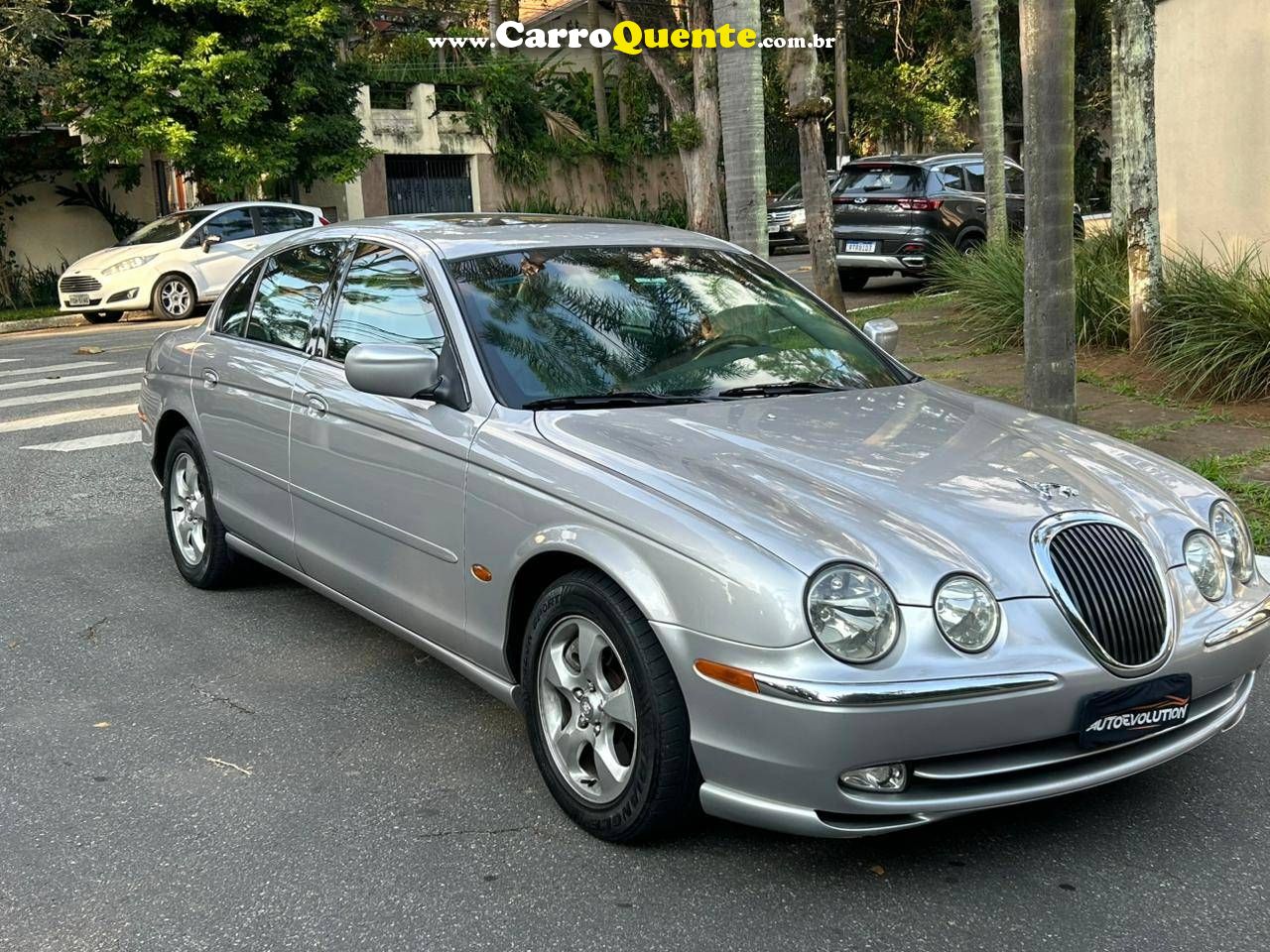 JAGUAR S-T 2000 - Loja