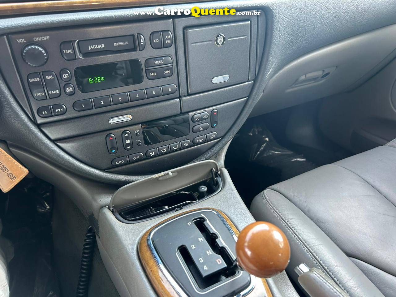 JAGUAR S-T 2000 - Loja