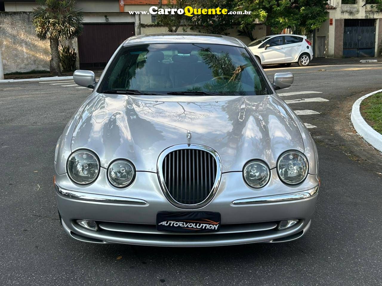 JAGUAR S-T 2000 - Loja