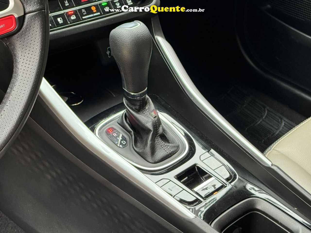 FIAT FASTBACK 1.0 TURBO 200 AUDACE 2024 - Loja