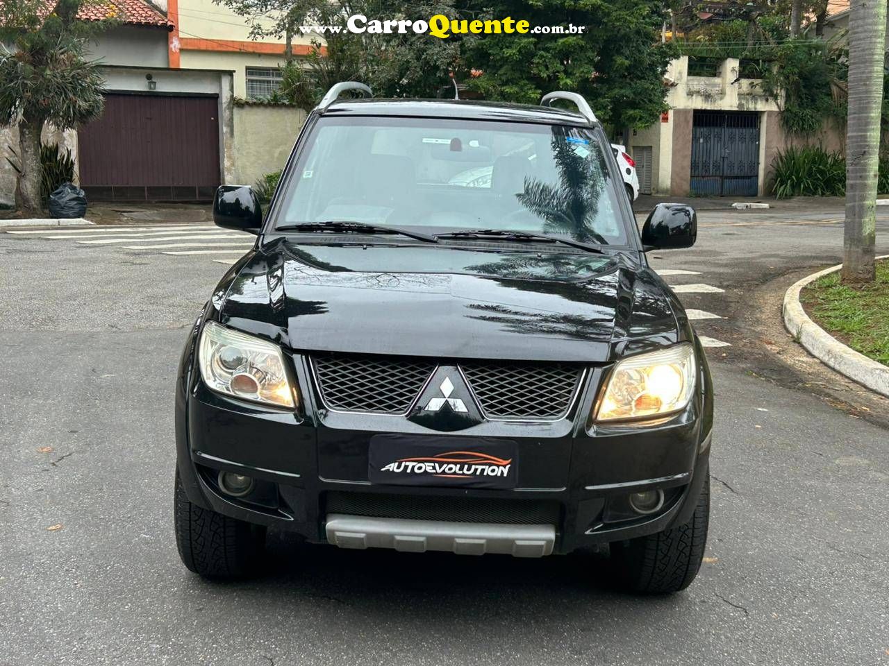 MITSUBISHI 2014 - Loja