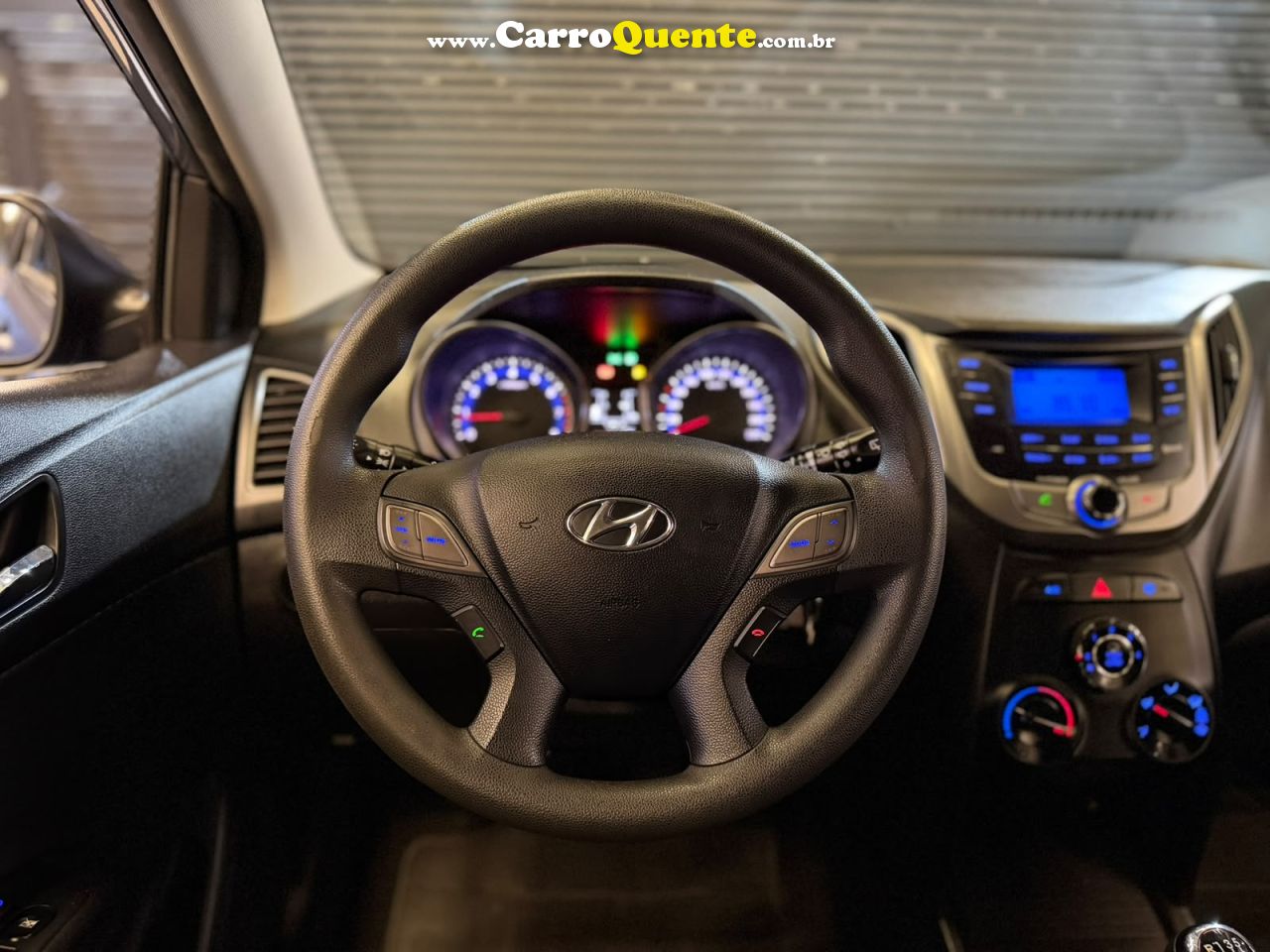 HYUNDAI HB20 1.6 COMFORT STYLE 16V 2015 - Loja