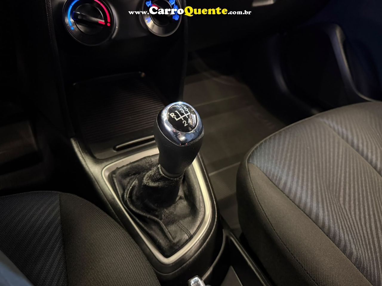 HYUNDAI HB20 1.6 COMFORT STYLE 16V 2015 - Loja