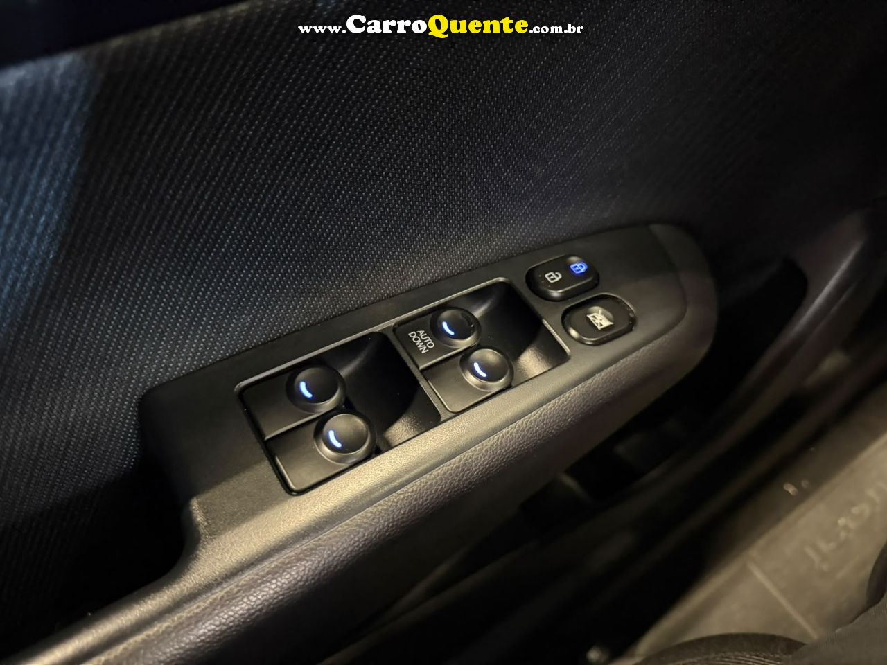 HYUNDAI HB20 1.6 COMFORT STYLE 16V 2015 - Loja