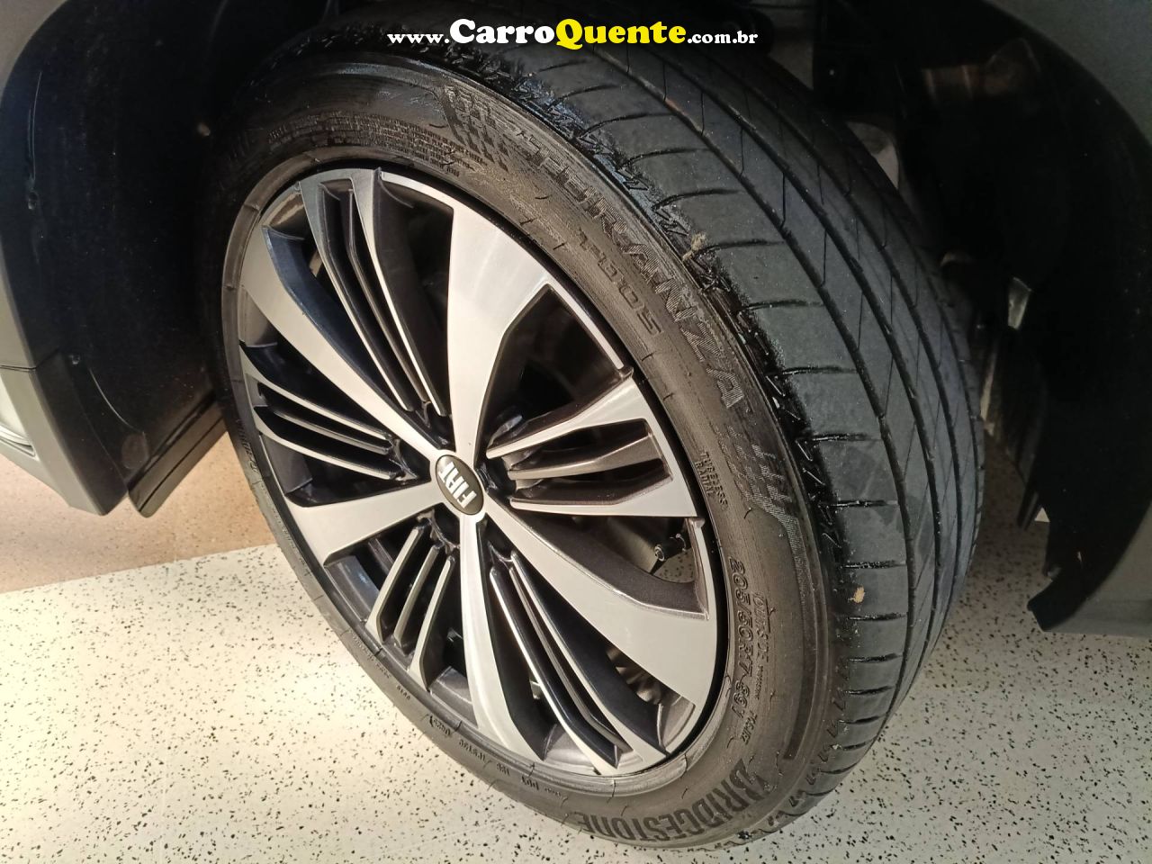 FIAT FASTBACK 1.0 TURBO 200 HYBRID AUDACE 2025 - Loja