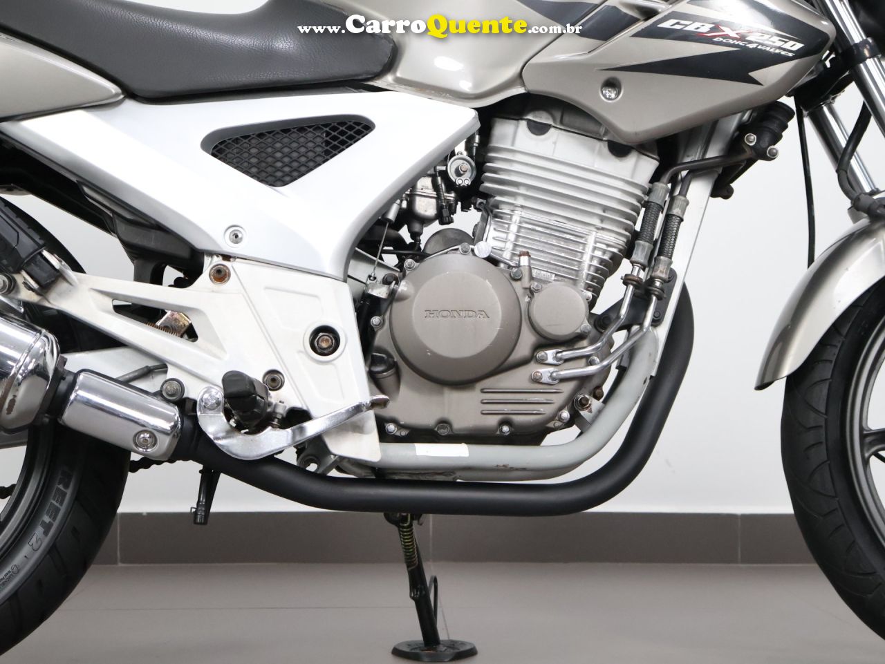 HONDA CBX 250 TWISTER 2008 - Loja