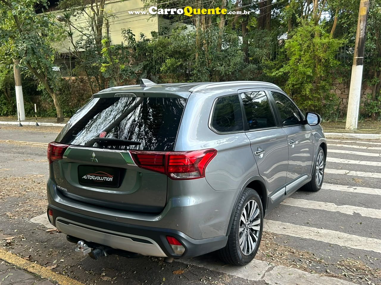 MITSUBISHI 2019 - Loja