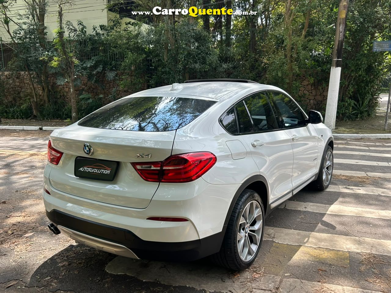 BMW X4 2.0 2017 - Loja