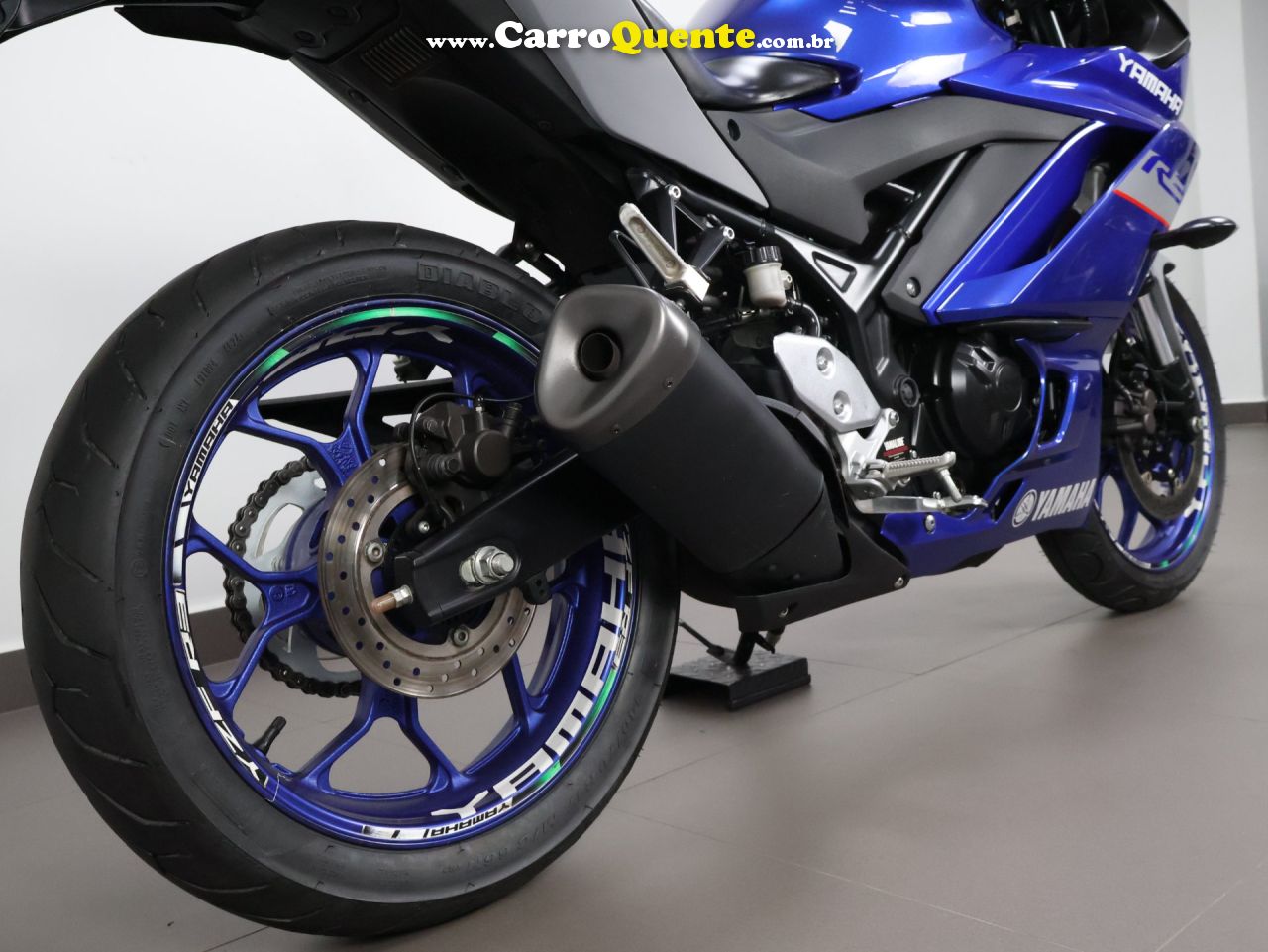 YAMAHA YZF R3 ABS 2022 - Loja