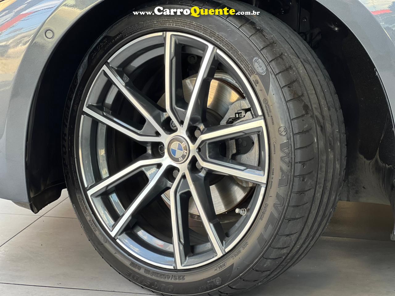 BMW 320i 2.0 16V TURBO GP 2020 - Loja